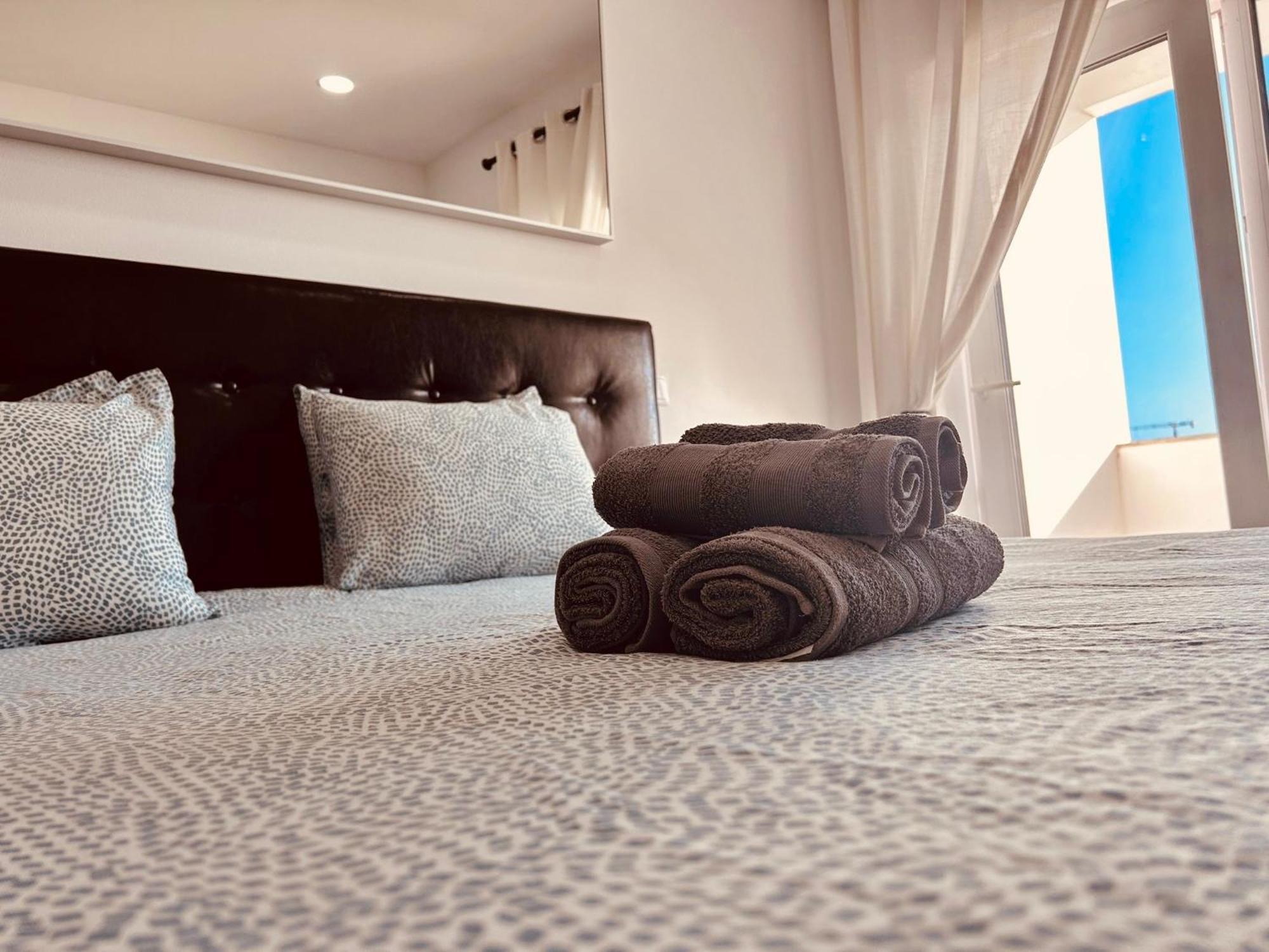 With Marina Views Near Beaches *